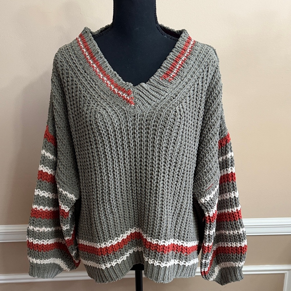 POL Textured V-Neck Sweater in Green and Burnt Orange Stripes